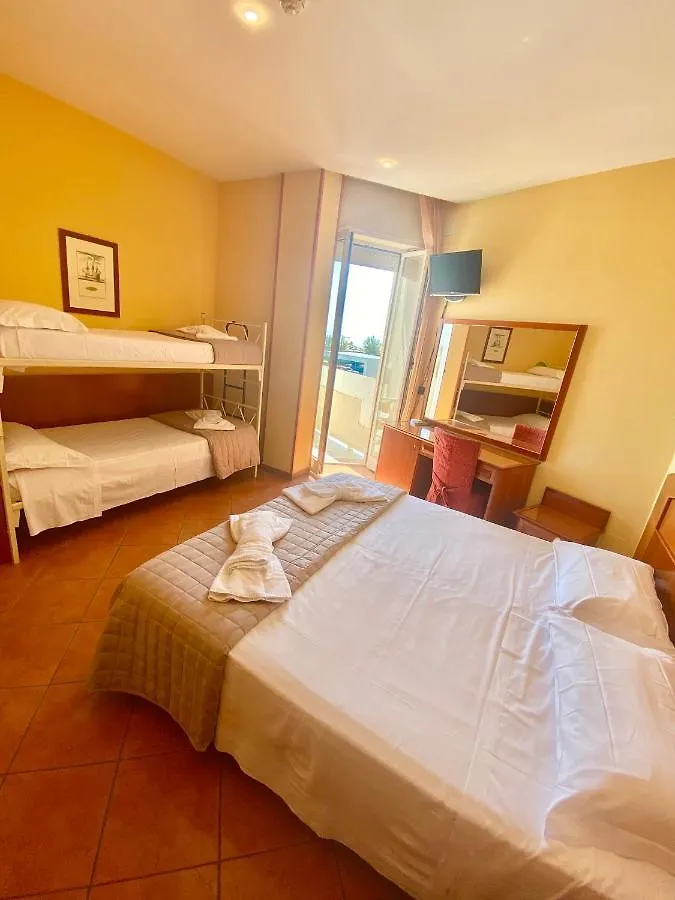 Hotel Audi Frontemare Rimini