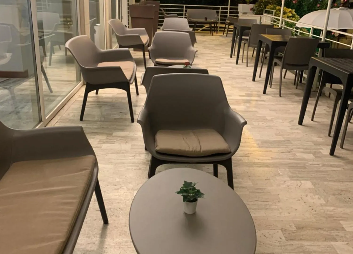 Hotel Audi Frontemare Римини