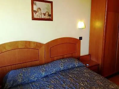 Hotel Audi Frontemare Rimini Italia